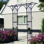 Metalen rozenboog 'New Dawn' voortuin
